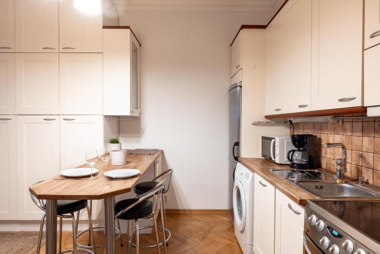 2Ndhomes Cozy & Compact Top Floor Studio In Erottaja Ελσίνκι Εξωτερικό φωτογραφία
